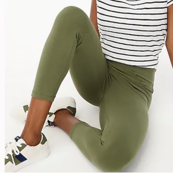 J. Crew Pants - J. Crew Olive Green Cropped Crossover Leggings